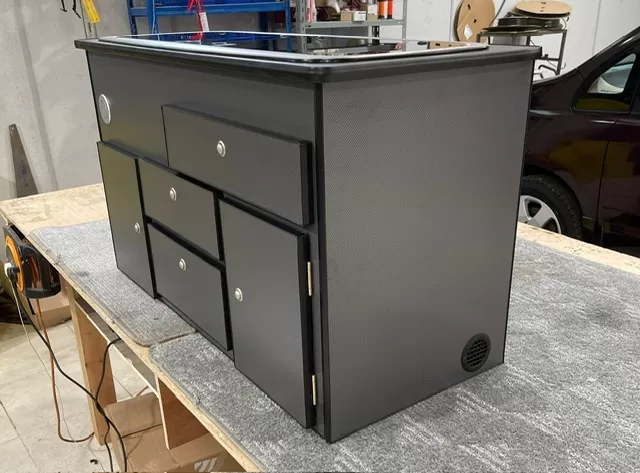 Bongo deluxe kitchen unit view 3